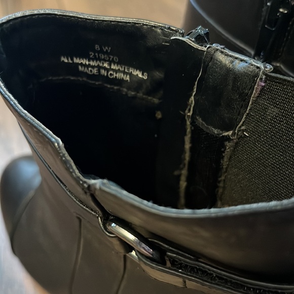 Catherine’s faux leather ankle boots - Picture 4 of 7